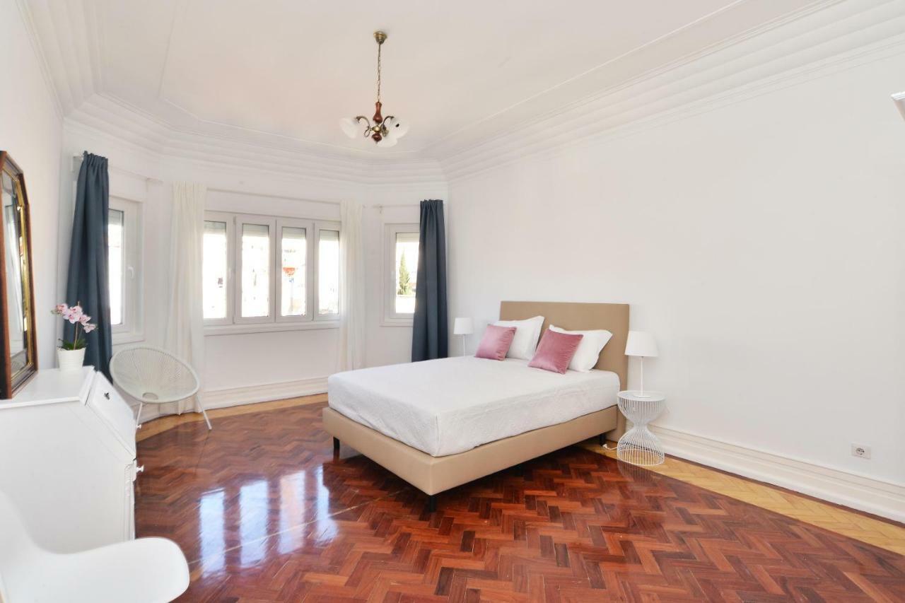 Guest House Avenida Lisbon Luaran gambar