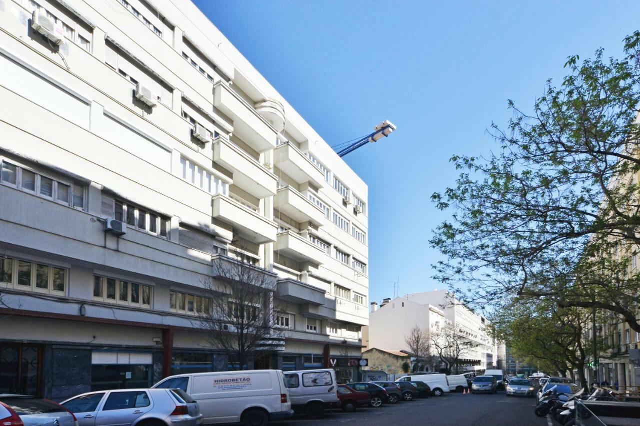Guest House Avenida Lisbon Luaran gambar